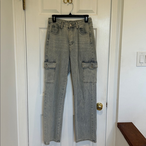Shein High Waist Cargo Jeans, size 4 - Picture 1 of 6